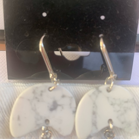 New Isabel Marant Drop Earrings - Picture 7 of 9